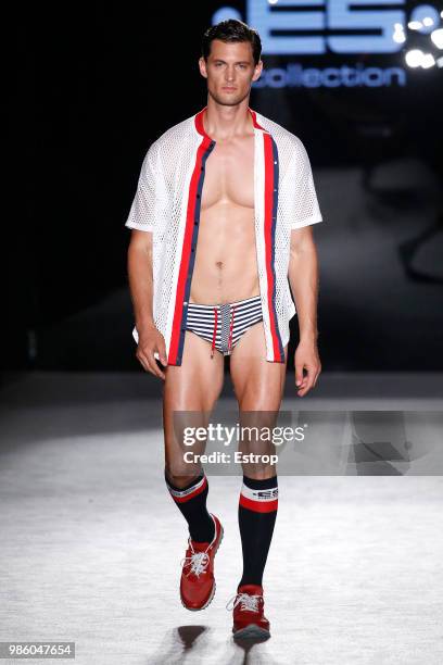 Model walks the runway at the ES Collection show during the Barcelona 080 Fashion Week on June 26, 2018 in Barcelona, Spain.