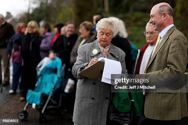 Alan Reid the Liberal Democrat candidate for Argyll and Bute meets constituents on April 22, 2010 in Taynuilt, Scotland. The General Election, to be...