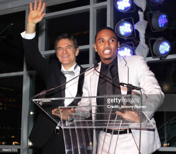 Dr. Mehmet Oz and recording artist Trey Songz attend The Garden of Good & Evil Gala at Chelsea Piers on April 21, 2010 in New York City.