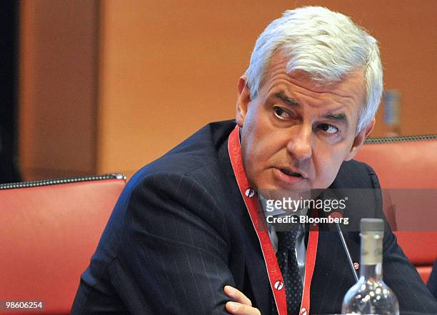 Alessandro Profumo, chief executive officer of Unicredit SpA, speaks at the bank's annual shareholders' meeting in Rome, Italy, on Thursday, April...