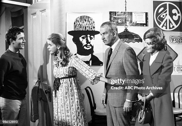 Love and the Single Couple" - Airdate on October 27, 1969. MICHAEL ANDERSON JR.;DIANA EWING;DON PORTER;MARJORIE LORD