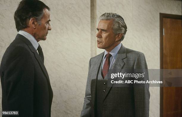 Enter Alexis" - Airdate November 4, 1981. LEE BERGERE;JOHN FORSYTHE