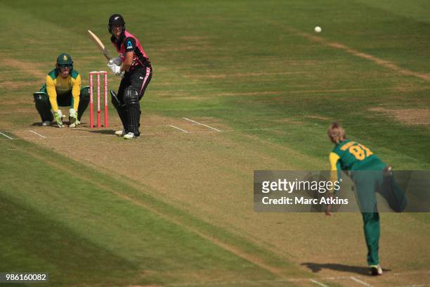 Sophie Devine of New Zealand faces Dane van Niekerk of South Africa during the South Africa Women vs New Zealand Women International T20 Tri-Series...