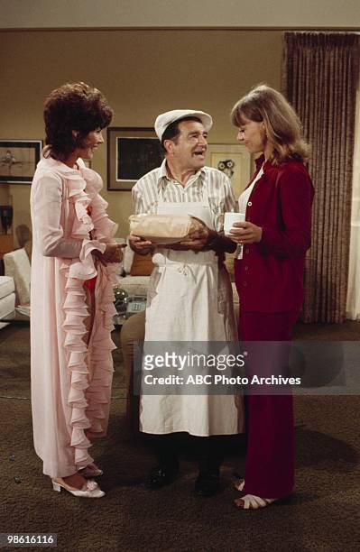 Love and the Artful Codger/love and the Neglected Wife/Love and the Traveling Salesman" - Airdate October 1, 1971. MICHELE LEE;BILLY SANDS;NITA TALBOT