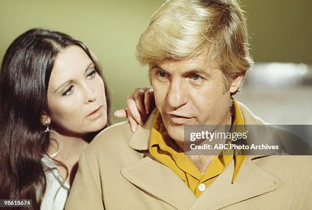 Love and the Nutsy Girl" - Airdate January 29, 1971. ANJANETTE COMER;JERRY VAN DYKE