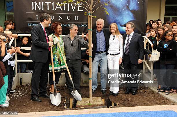 Fox Film Entertainment Chairman and CEO Tim Rothman, CCH Pounder, Jon Landau, James Cameron, Suzy Amis and Jim Gianopulos attend the 20th Century Fox...