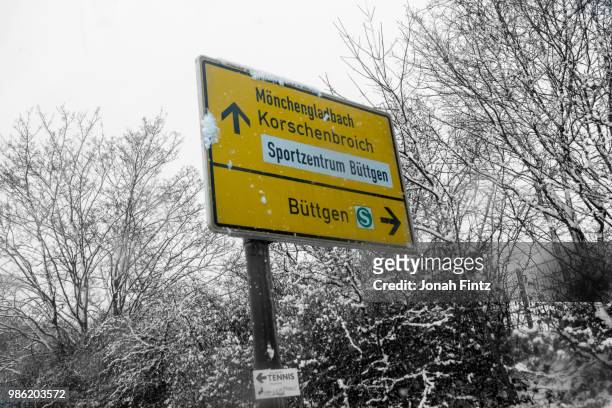 schild - schild stock pictures, royalty-free photos & images