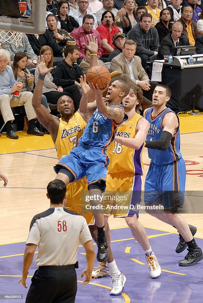 Oklahoma City Thunder v Los Angeles Lakers, Game 2