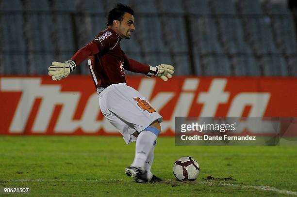 Damian Frascarelli of Cerro kicks the ball during their match against Emelec as part of the Libertadores Cup 2010 at the Centenario stadium on April...