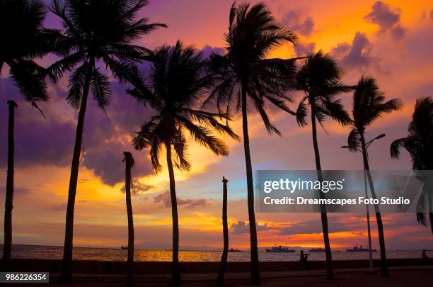 sunset, manila bay, philippines - foto studio ストックフォトと画像