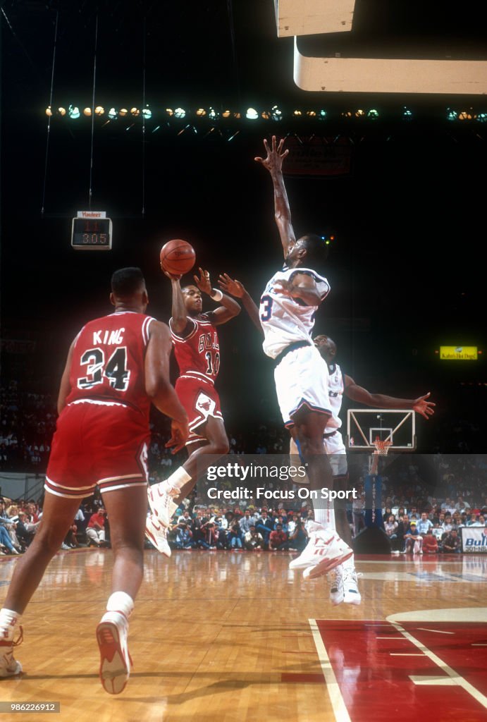 Chicago Bulls v Washington Bullets