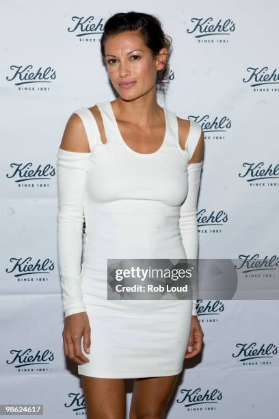 92 Malia Jones Photos & High Res Pictures - Getty Images
