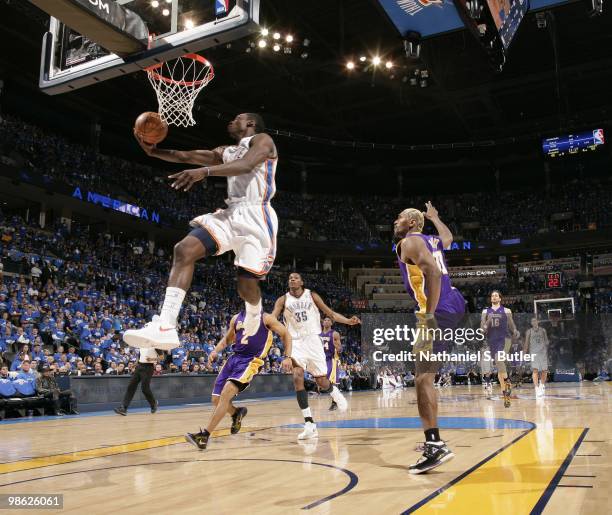 Jeff Green of the Oklahoma City Thunder shoots against the Los Angeles Lakers in Game Three of the Western Conference Quarterfinals during the 2010...