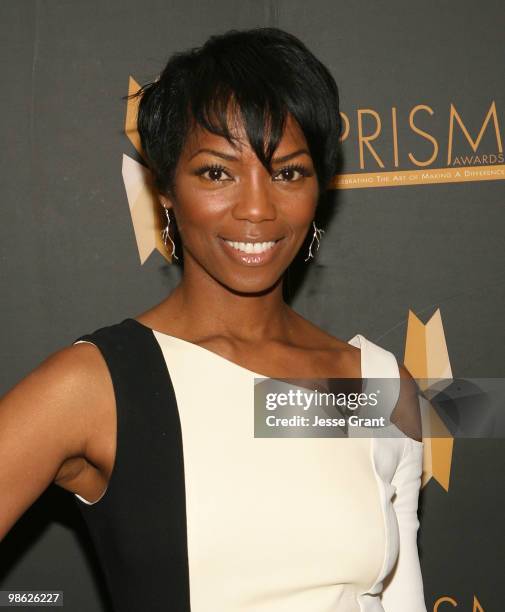 Actress Vanessa Williams arrives to the 14th Annual Prism Awards at the Beverly Hills Hotel on April 22, 2010 in Beverly Hills, California.