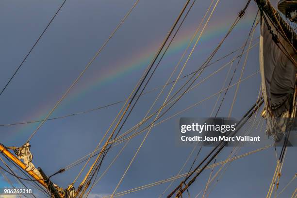 hermione and rainbow - strickleiter stock-fotos und bilder