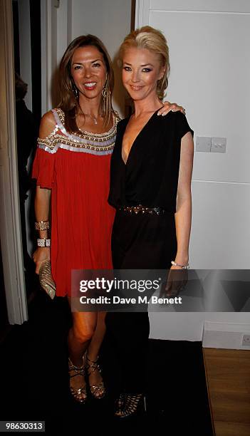 Heather Kerzner, Tamara Beckwith attend a viewing of photographs and art featuring work by Irish photographer Bob Carlos Clarke at the "Little Black...