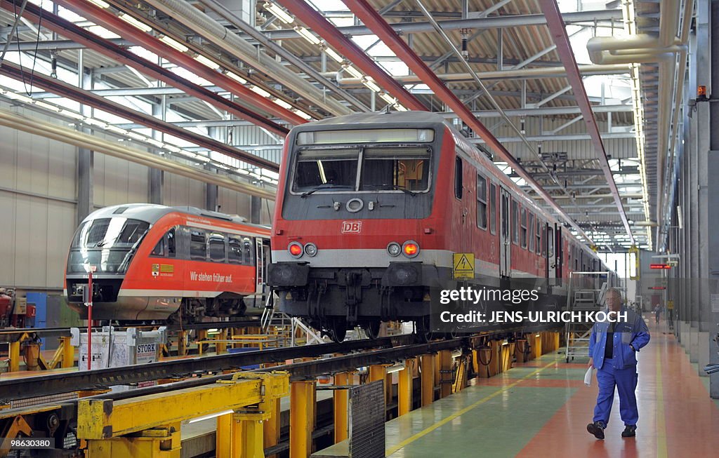 A technician of the DB Regio AG, a subsi