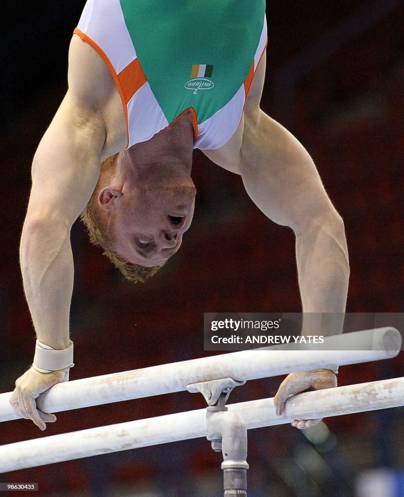 Geoff Rellis of Ireland performs on the