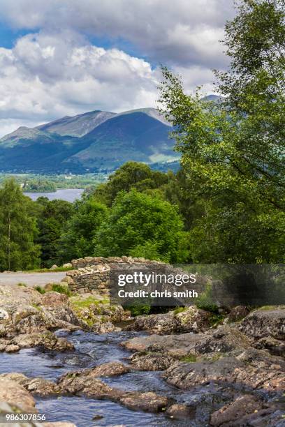 ashness bridge - ashness bridge stock pictures, royalty-free photos & images