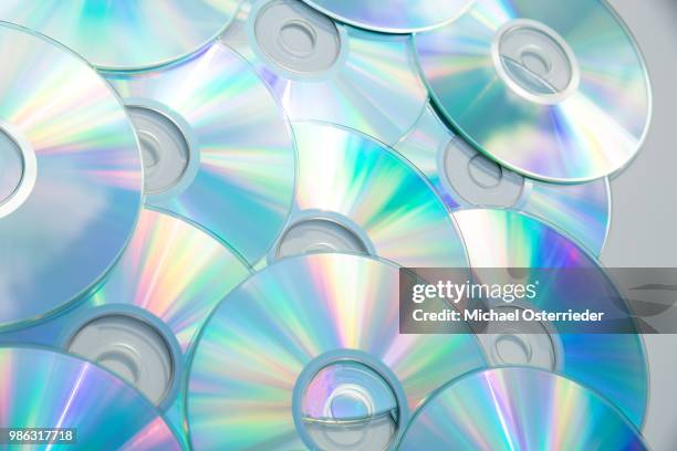 3 Inch Optical Disc 836 Optical Disc Stock Photos, High-Res Pictures, and Images - Getty Images