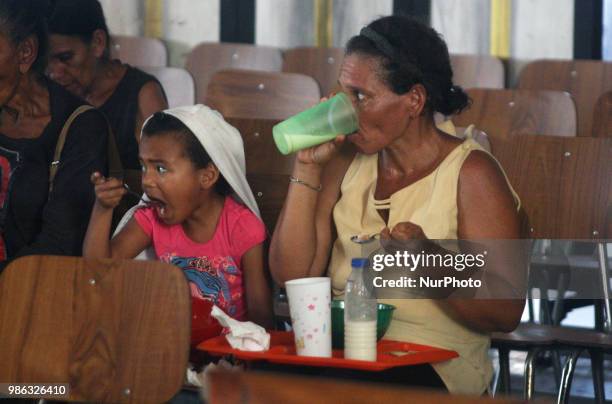 More than 1000 people, including children, adults, the elderly and the indigent, attend on June 27, 2018 in Maracaibo, Venezuela. To the Padre Claret...