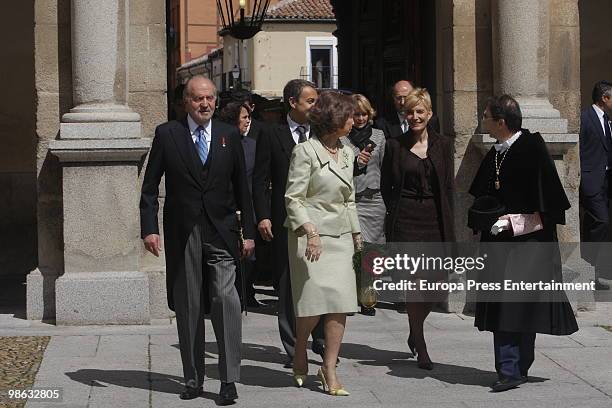 King Juan Carlos, Spanish prime minister Jose Luis Rodriguez Zapatero, Queen Sofia and Sonsoles Espinosa attend the ceremony of 'Miguel de Cervantes...