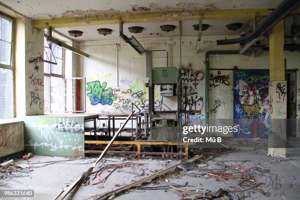 alte fabrik - alte photos stock pictures, royalty-free photos & images