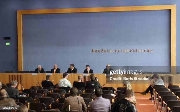 Genaral overview of the press conference with Reinhard Rauball, president of the German Football League , Theo Zwanziger, president of the German...