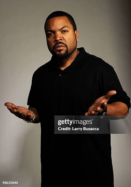 Ice Cube Female Rapper Ice Cube Portrait Session Photos and Premium High Res Pictures - Getty ...