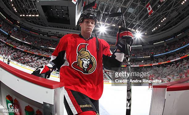 Zack Smith of the Ottawa Senators leaves the ice after warmups prior to a game against the Pittsburgh Penguins in Game Four of the Eastern Conference...
