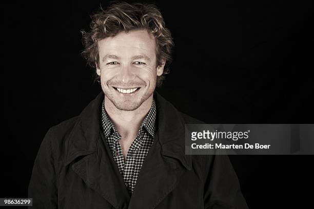 Actor Simon Baker poses at a portrait session for the SAG Foundation in Los Angeles, CA on November 30, 2009. CREDIT MUST READ: Maarten de...