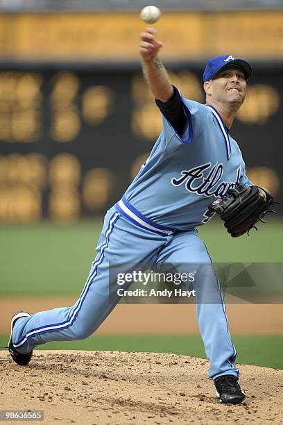 Pitcher Tim Hudson of the Atlanta Braves throws against the San Diego Padres at Petco Park on Thursday, April 15, 2010 in San Diego, California....