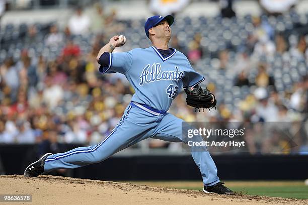 Pitcher Tim Hudson of the Atlanta Braves throws against the San Diego Padres at Petco Park on Thursday, April 15, 2010 in San Diego, California....