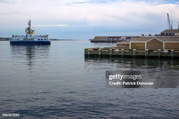halifax-dartmouth ferry - dartmouth nova scotia stock-fotos und bilder