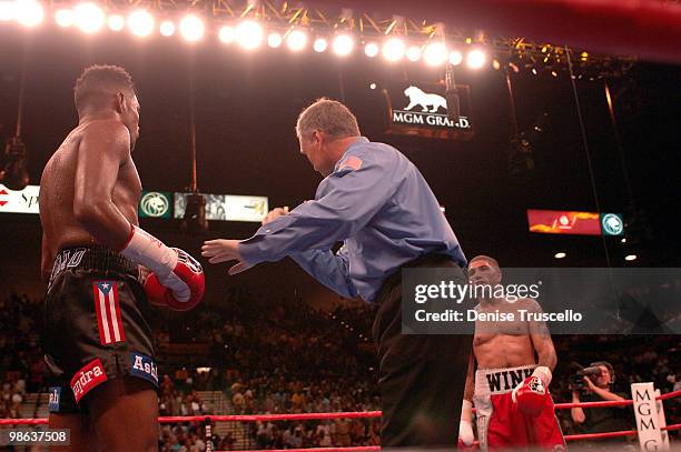 Felix "Tito" Trinidad and Winky Wright during their middleweight fight at the MGM Grand on Saturday, May 14, 2005. Wright won via 12 round unanimous...