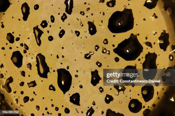 waterdrops at night #2 - arteriosklerose stock-fotos und bilder