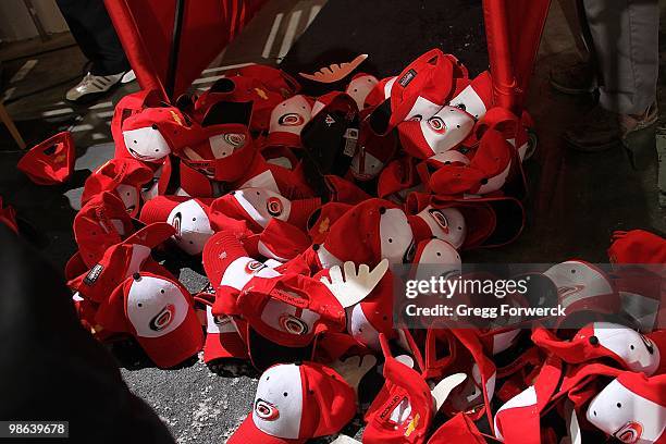 Eric Staal of the Carolina Hurricanes scores a hat trick on Chevy hat giveaway night during a NHL game against the Montreal Canadenesnon April 8,...