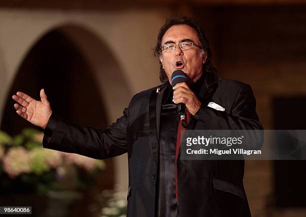 Italien singer Al Bano performs during the dress rehearsal of the Musikantenstadl TV show on April 23, 2010 in Salzburg, Austria.