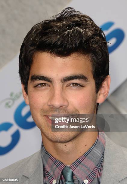 Joe Jonas of the Jonas Brothers attends the premiere of "Oceans" at the El Capitan Theatre on April 17, 2010 in Hollywood, California.