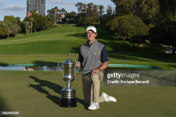 Austin Smotherman of the United States poses with the trophy after winning the PGA TOUR Latinoamerica 59º Abierto Mexicano de Golf at Club Campestre...