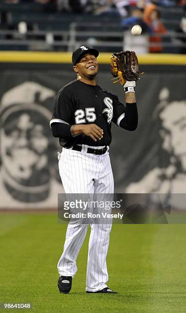 Andruw Jones of the Chicago White Sox catches a fly ball against the Seattle Mariners on April 23, 2010 at U.S. Cellular Field in Chicago, Illinois.