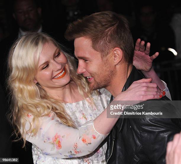 Kirsten Dunst and Brian Geraghty attend the "Between The Lines" premiere during the 9th Annual Tribeca Film Festival at the Village East Cinema on...