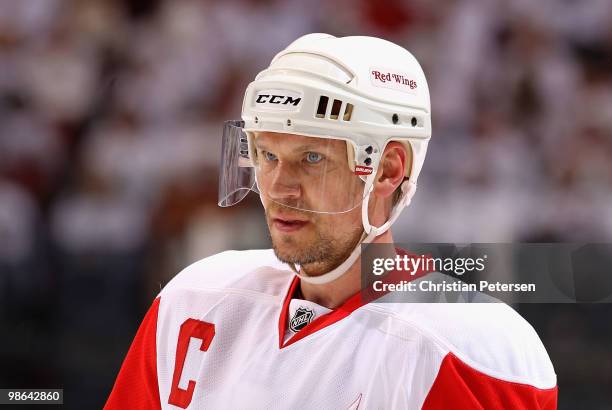 Nicklas Lidstrom of the Detroit Red Wings awaits a face off in Game Five of the Western Conference Quarterfinals against the Phoenix Coyotes during...