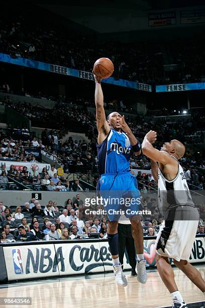 Shawn Marion of the Dallas Mavericks shoots over Richard Jefferson of the San Antonio Spurs in Game Three of the Western Conference Quarterfinals...