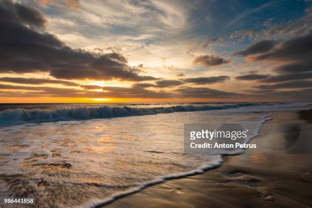 sunset on the atlantic coast,bisacarosse, france - anton petrus stock pictures, royalty-free photos & images