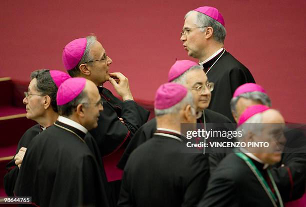 Bishops discuss as they wait for Pope Benedict XVI arrival prior to an audience with participants of "Digital witness" meeting organised by the CEI...