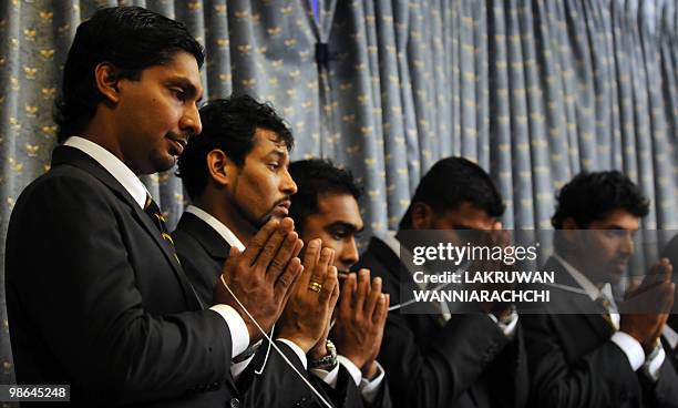 Sri Lankan cricket team members Captain Kumar Sangakkara , Tillakaratne Dilshan , Mahela Jayawardena , Chinthaka Jayasinghe and Chanaka Welegedara...