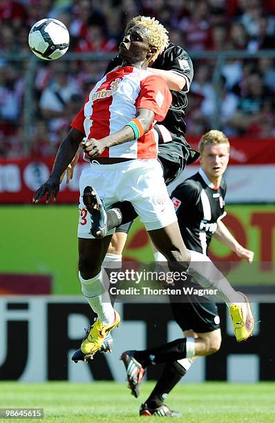 Aristide Bance of Mainz battles for the ball with Marco Russ of Frankfurt during the Bundesliga match between FSV Mainz 05 and Eintracht Frankfurt at...