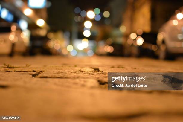 noite vazia - noite fotografías e imágenes de stock