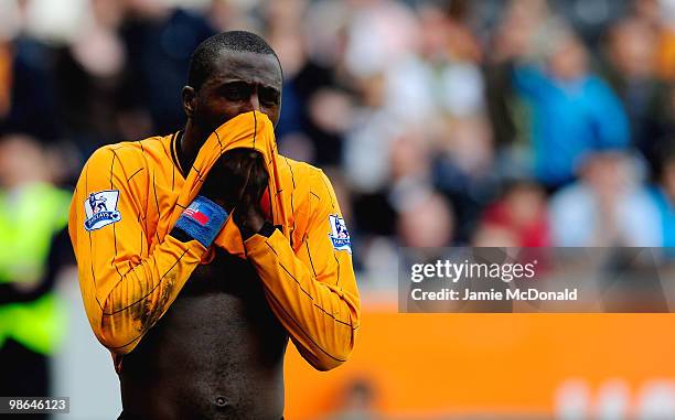 Jozy Altidore of Hull City reacts after being sent off during the Barclays Premier League match between Hull City and Sunderland at the KC Stadium on...